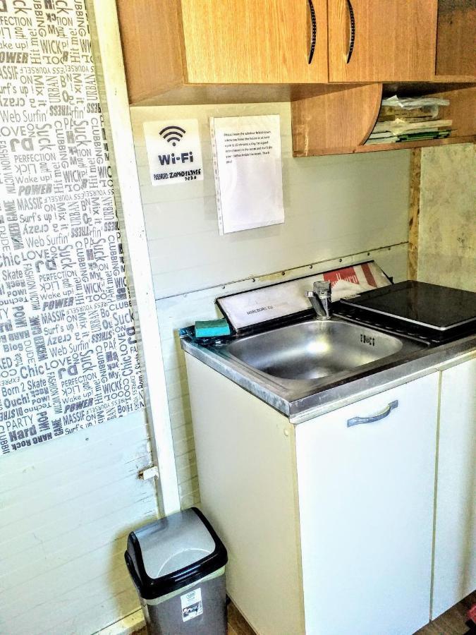 Two Rooms Cabin House Букурещ Екстериор снимка